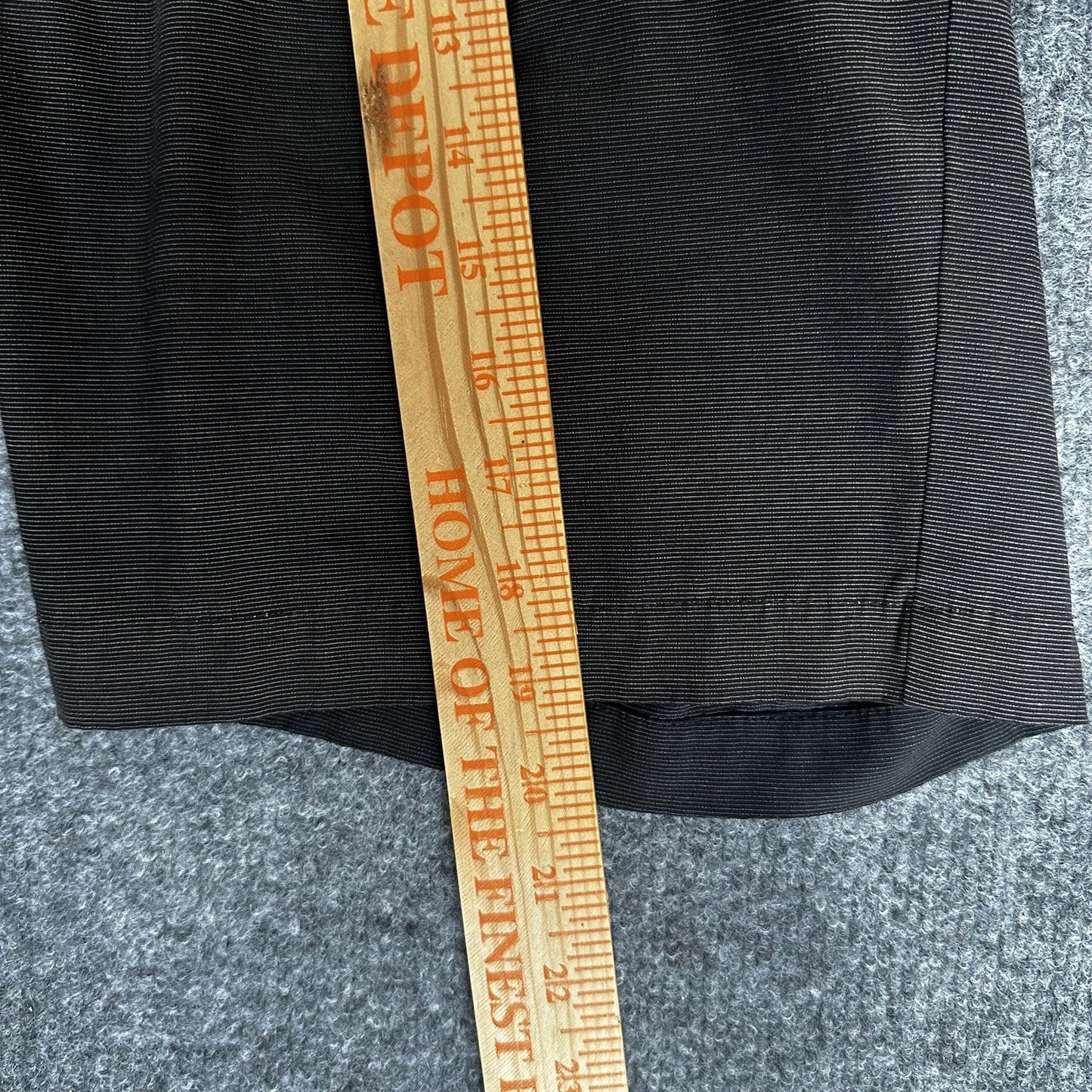 Travis Mathew Shorts Mens 34 Black Golf Chino 9" Performance Mid Rise Casual