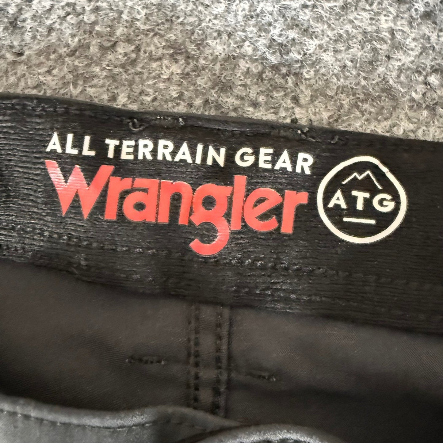 Wrangler ATG All Terrain Gear Men Stretch Trail Outdoor Pant Charcoal Grey 33x33