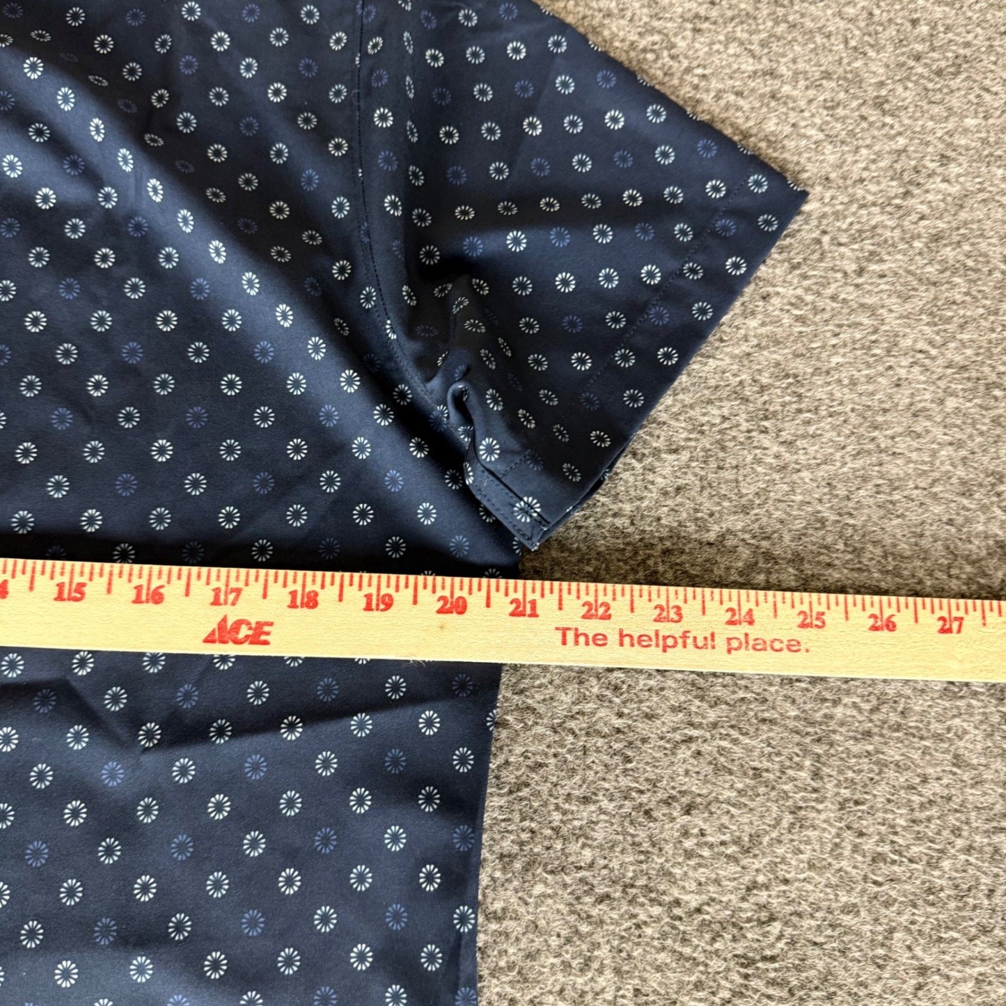 7Diamonds Mens Short Sleeve Button Up Shirt Small Navy Blue Geometric Stretch