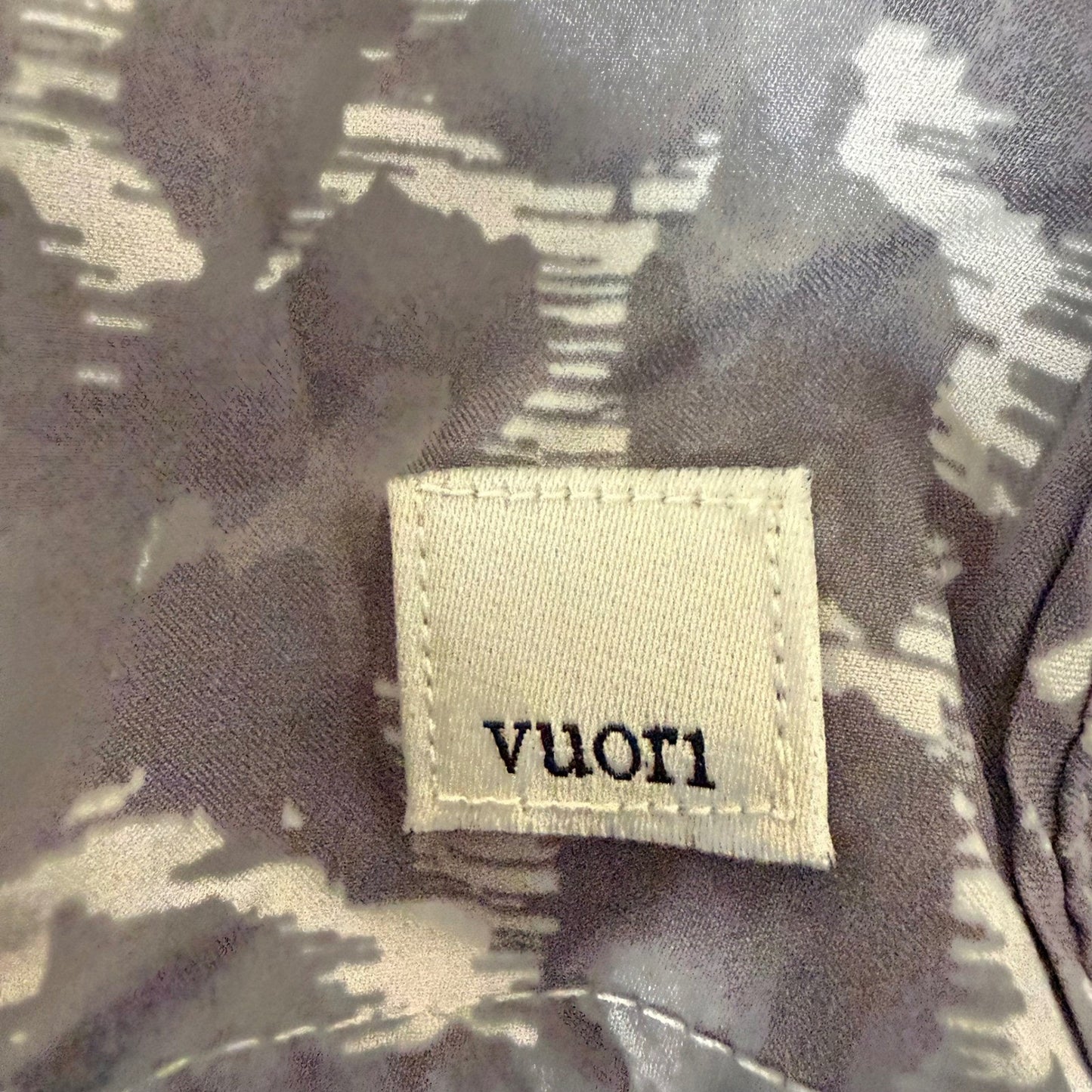 Vuori Dash 2.0 Shorts Womens Medium Gray Geometric Athletic Running Stretch Gym