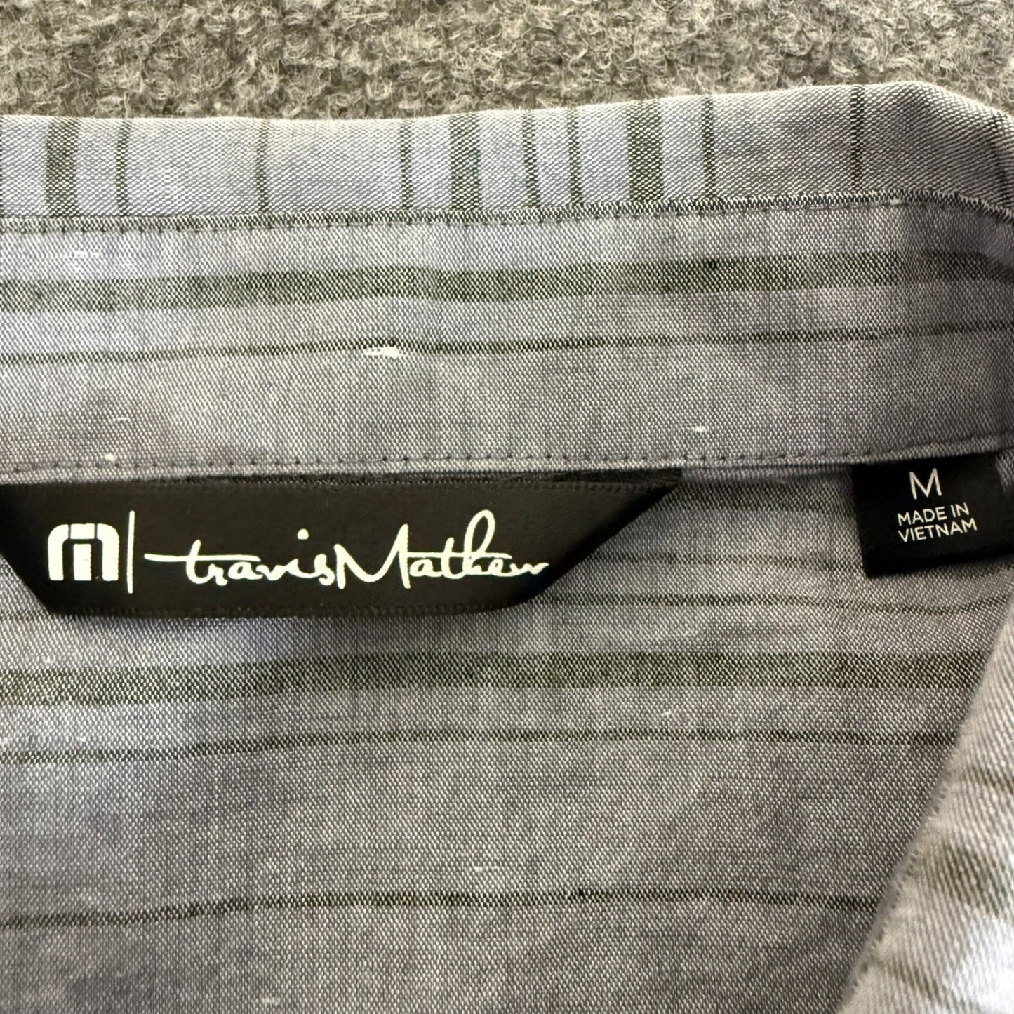 Travis Mathew Shirt Mens Medium Short Sleeve Button Up Striped Golf Casual Top