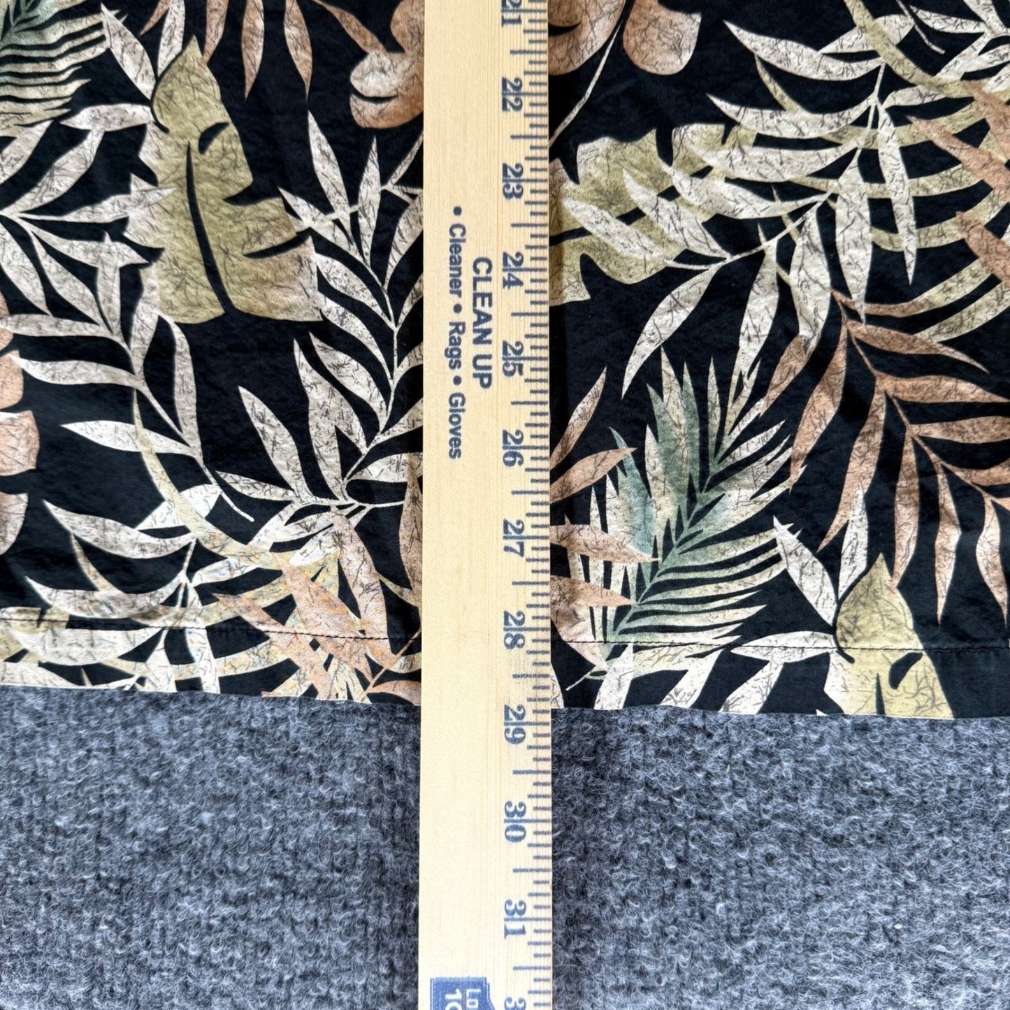 Cooke Street Hawaiian Shirt Mens Medium Leaf Floral Black Beige Short Sleeve