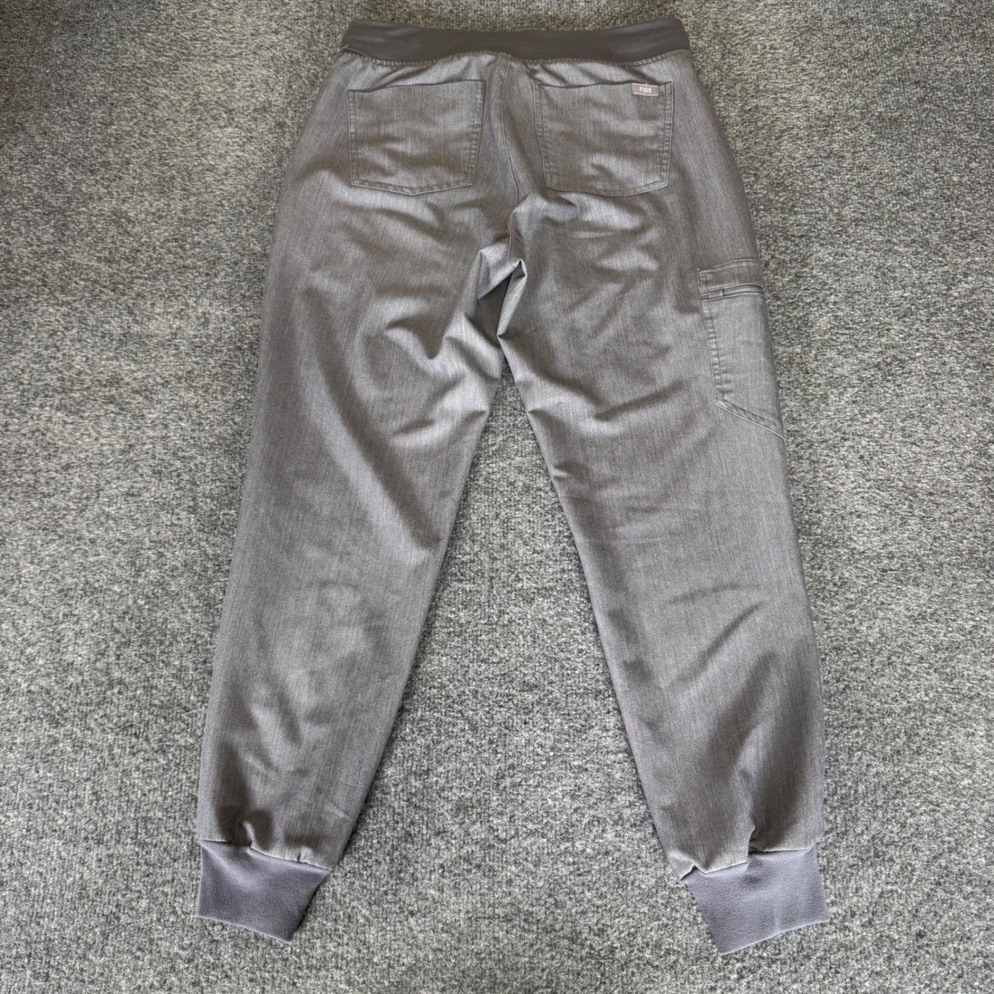 FIGS Zamora Scrub Pants Jogger Womens Small Petite 30x26 Gray Nursing Medical
