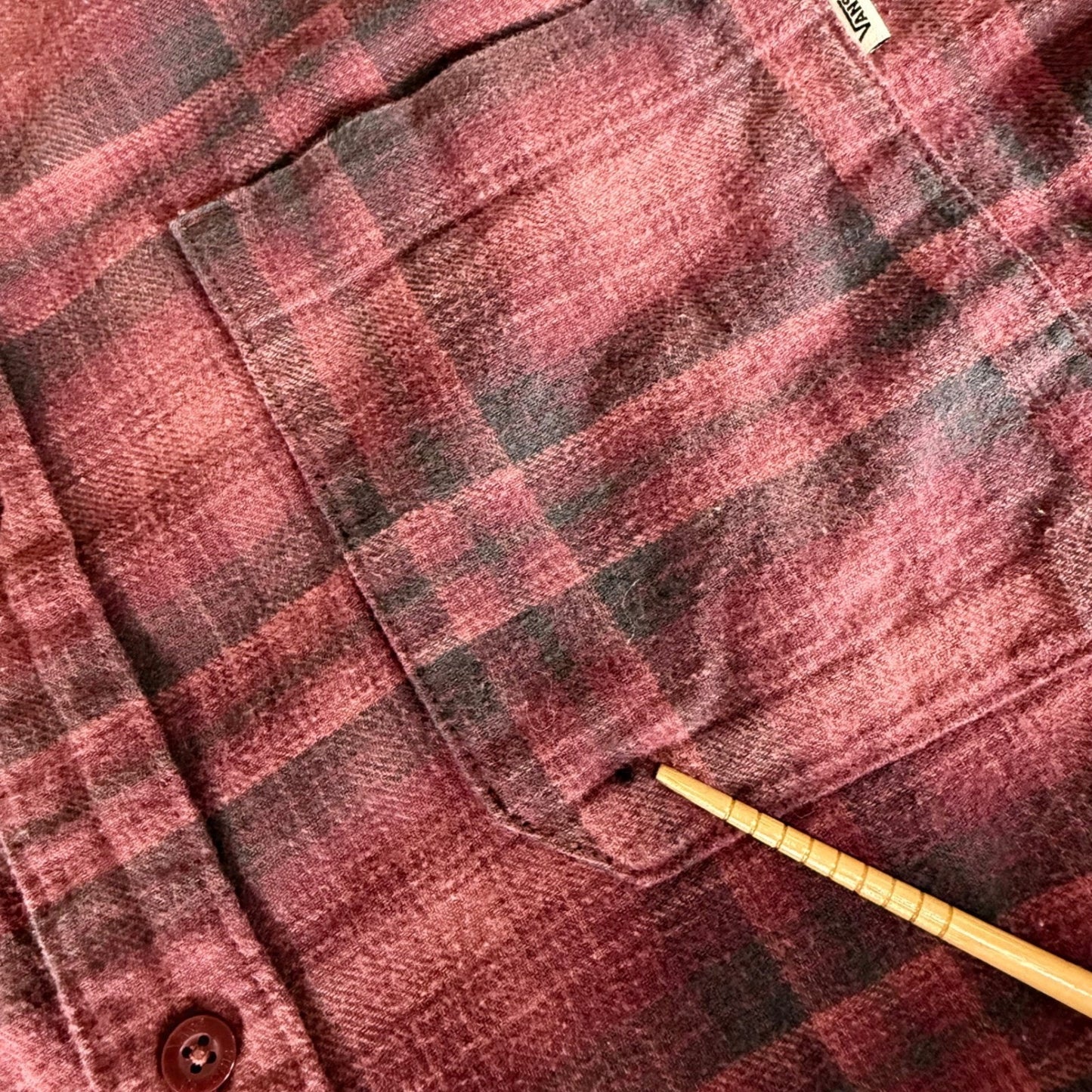 Vans Flannel Shirt Mens XL Red Plaid Long Sleeve Button Up Casual Skate Grunge