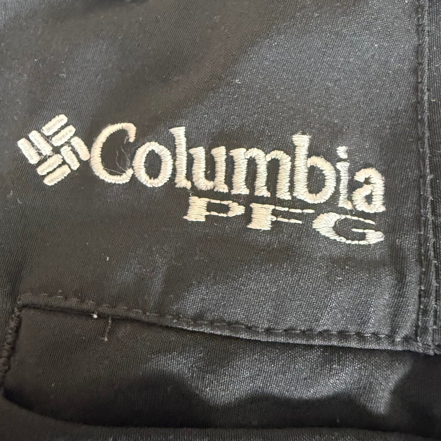Columbia PFG Mens Black Omni Shield Fishing Shorts 34 Outdoor Stretch Cargo
