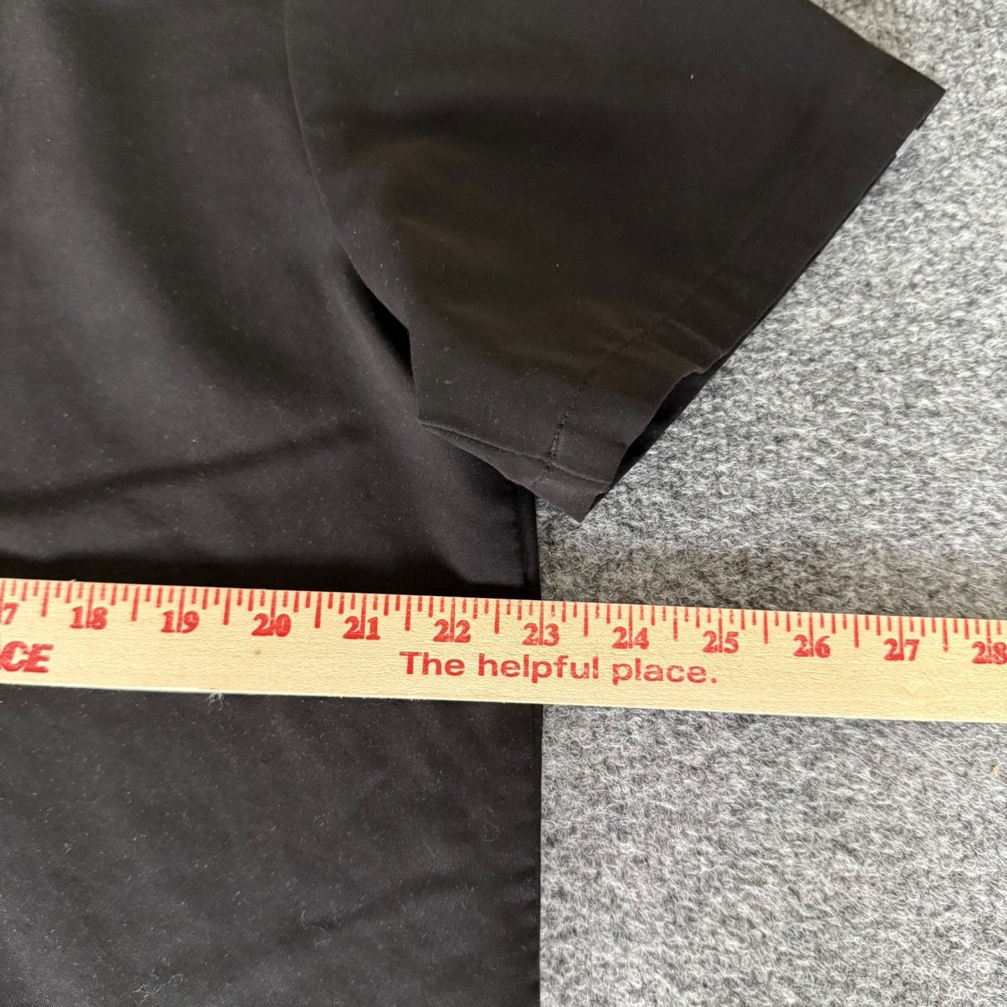 FIGS Leon Three-Pocket Scrub Top Mens Large Black Medical Nursing Clinic Uniform