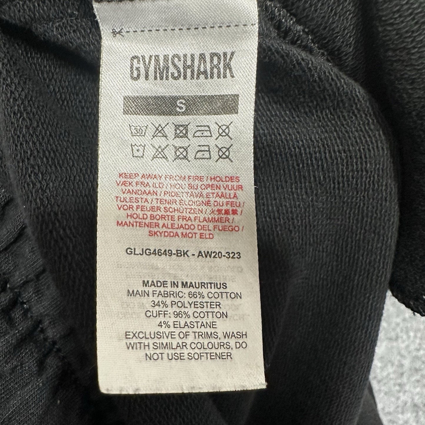 Gymshark Joggers Mens Small 26x27 Black Athleisure Sweatpants Workout Active Gym