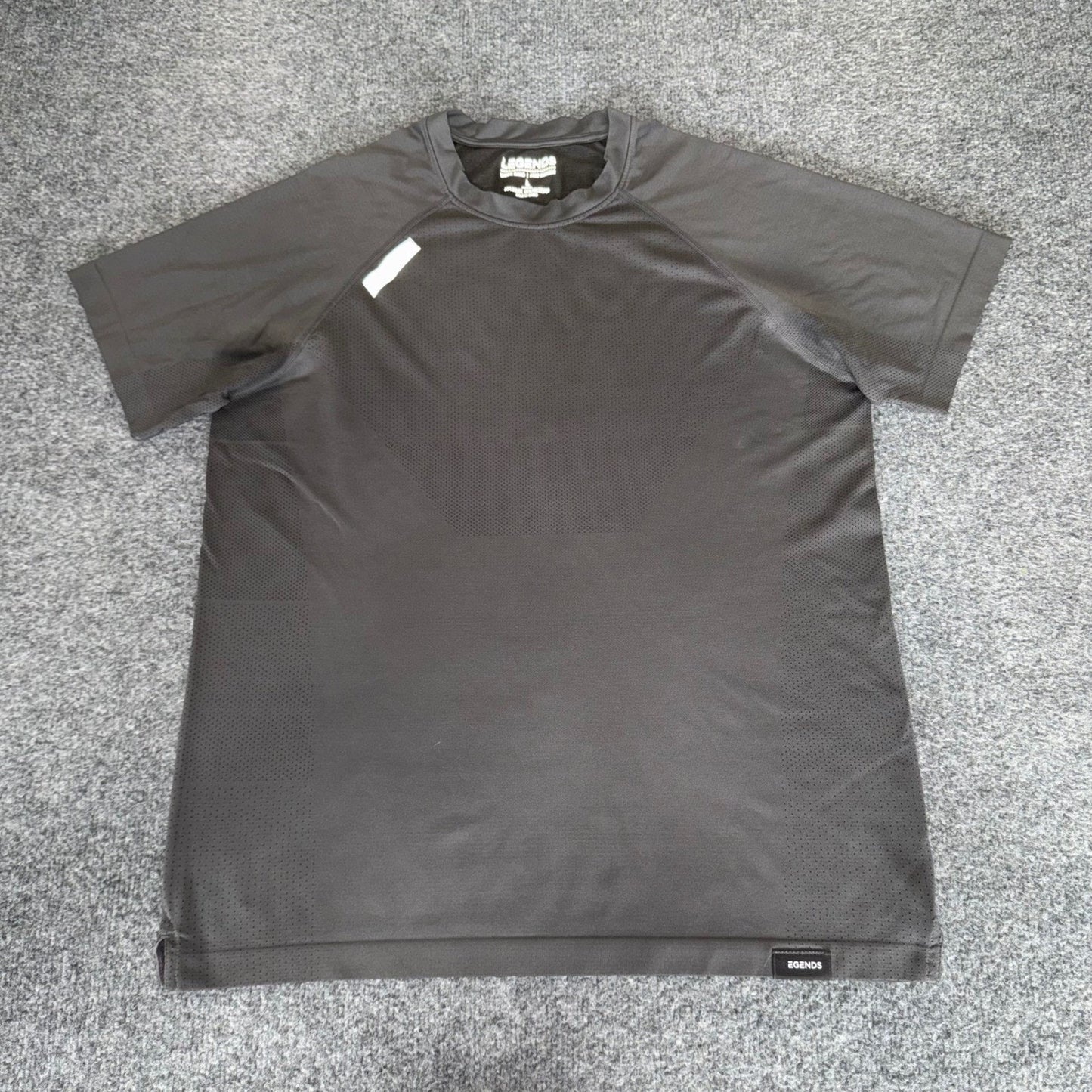 Legends Mens Athletic Training T-Shirt Large Gray Perforated Mesh Raglan Workout