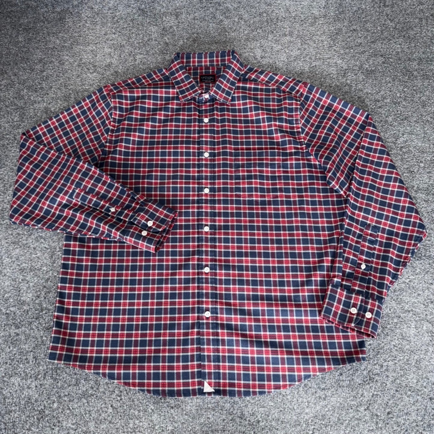 UNTUCKit Mens XL Plaid Flannel Button Down Shirt Navy Red Long Sleeve Casual