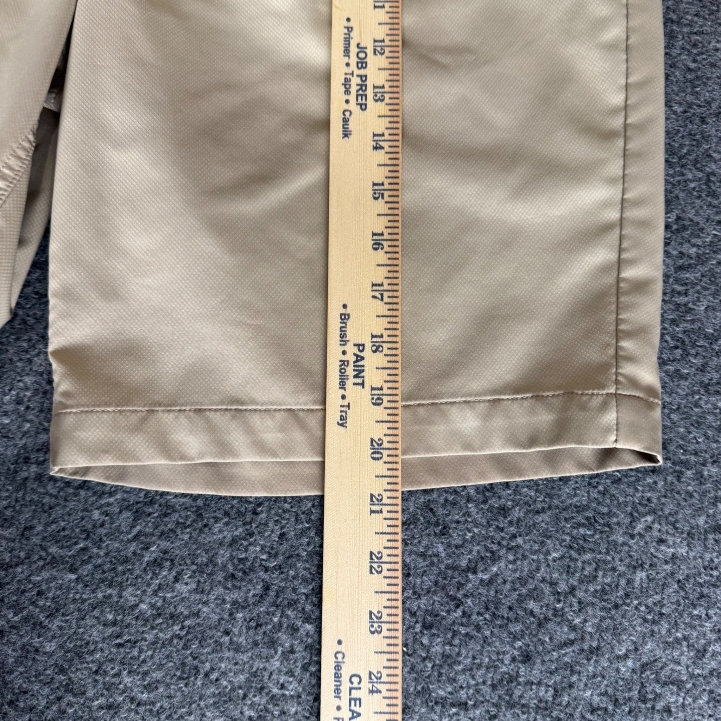 johnnie-O Shorts Mens 36 (37) Beige Golf Casual Stretch Lightweight Performance