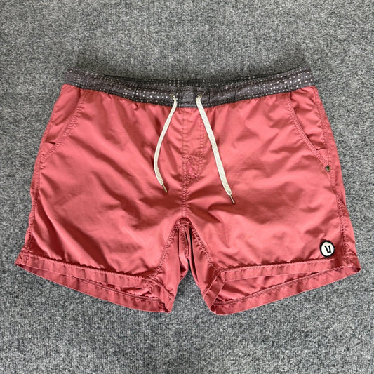 Vuori Kore Shorts Mens Large 38 Red Lined Athletic Gym Training Workout Running