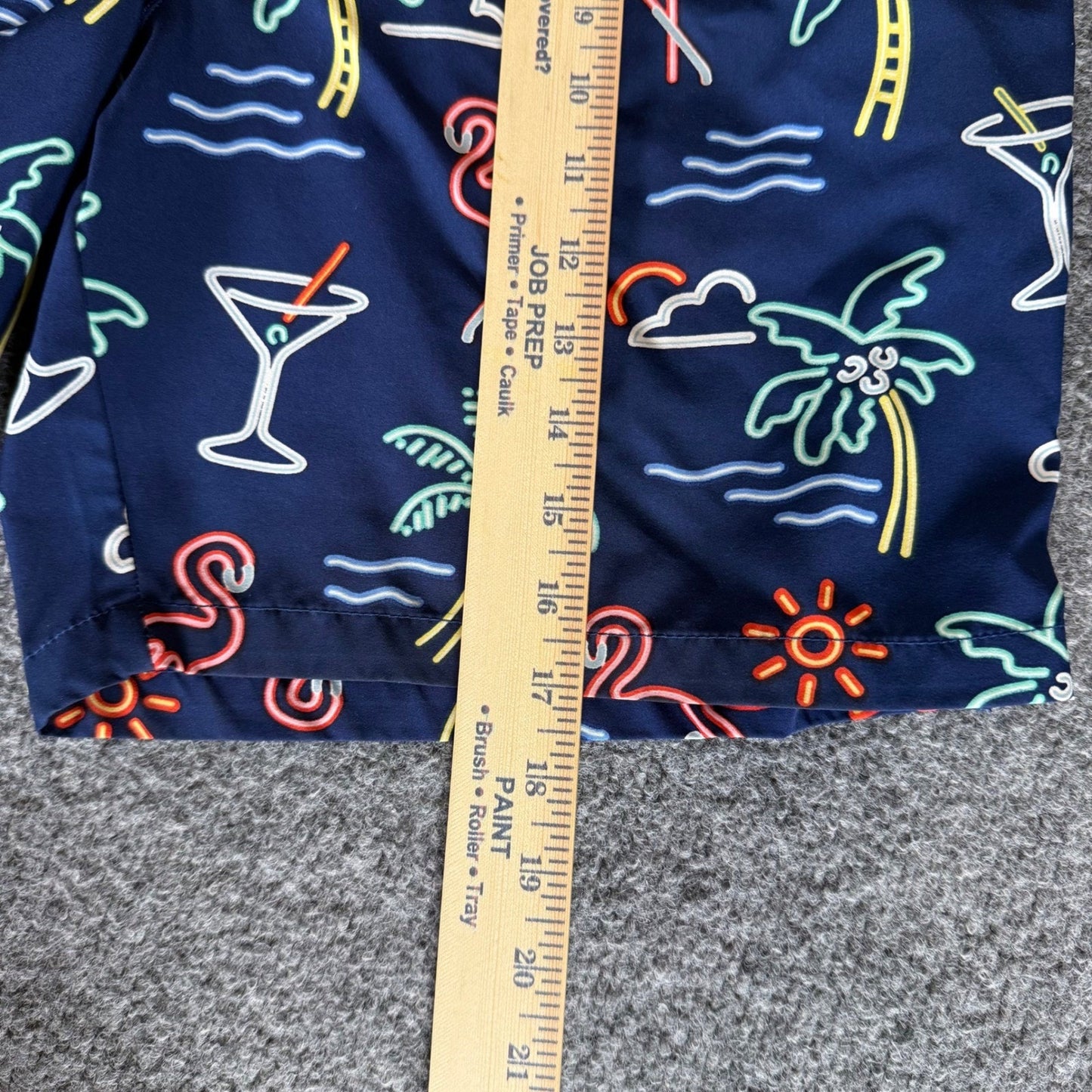 Chubbies Neon Lights Swim Shorts Mens Large Retro Pool Party Casual Beach Summer