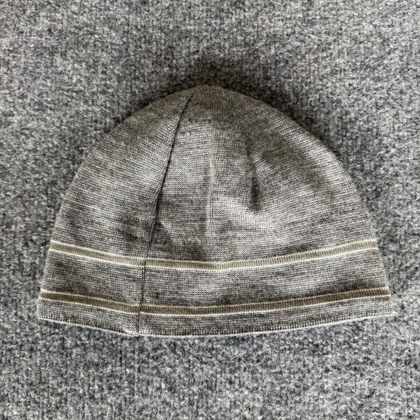 Cascade Mountain Tech Mens Gray Wool Blend Beanie OSFA Warm Winter Outdoor Hat
