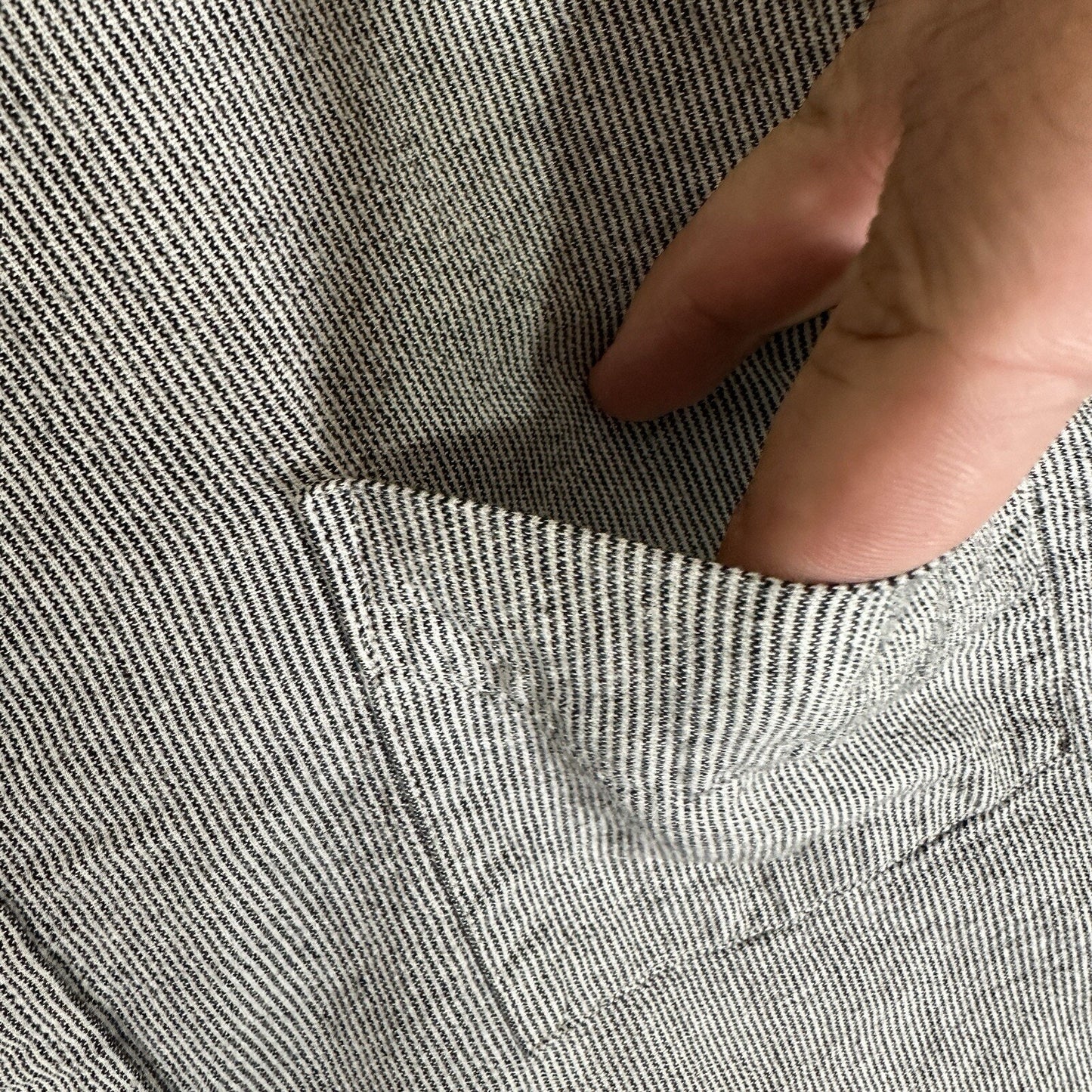 Lucky Brand Shirt Mens 2XL Grey Striped Slim Fit Long Sleeve Casual Pocket Adult