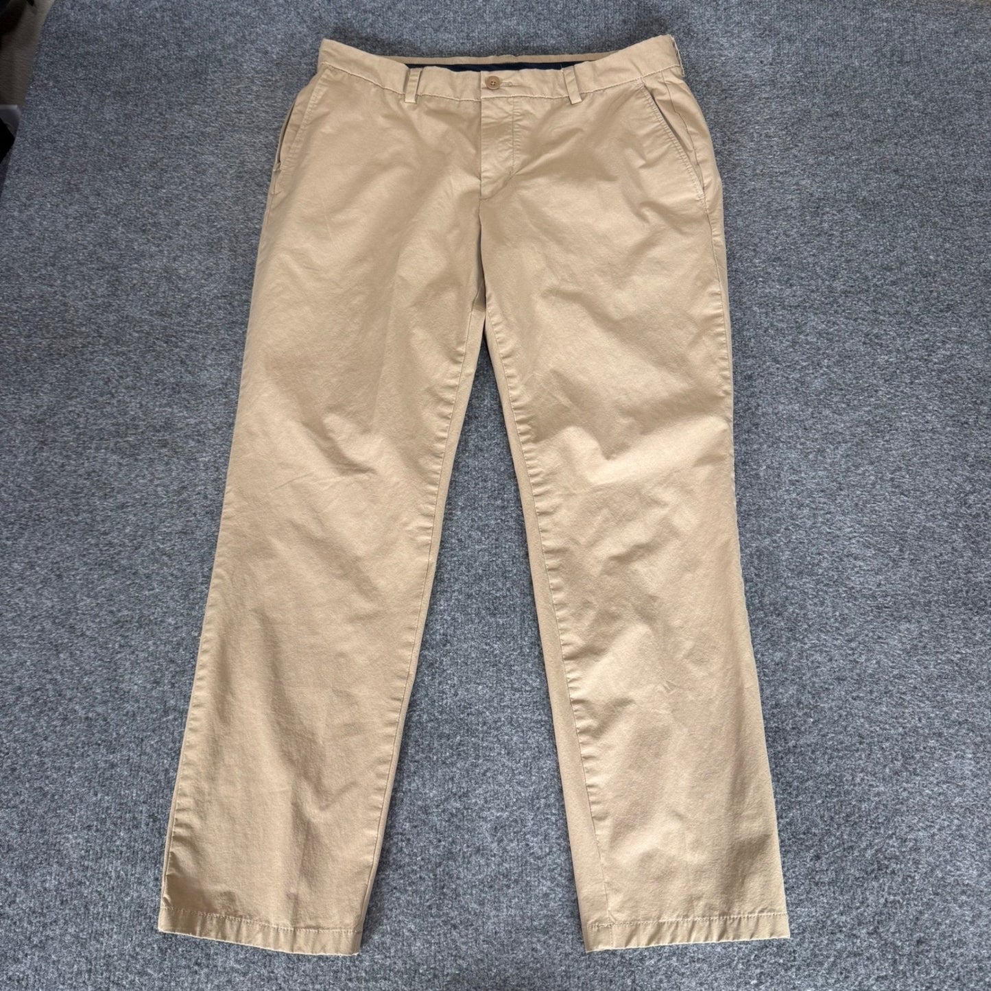 Vineyard Vines OTG On-The-Go Pant Mens 35x29 Khaki Tan Performance Chino Stretch