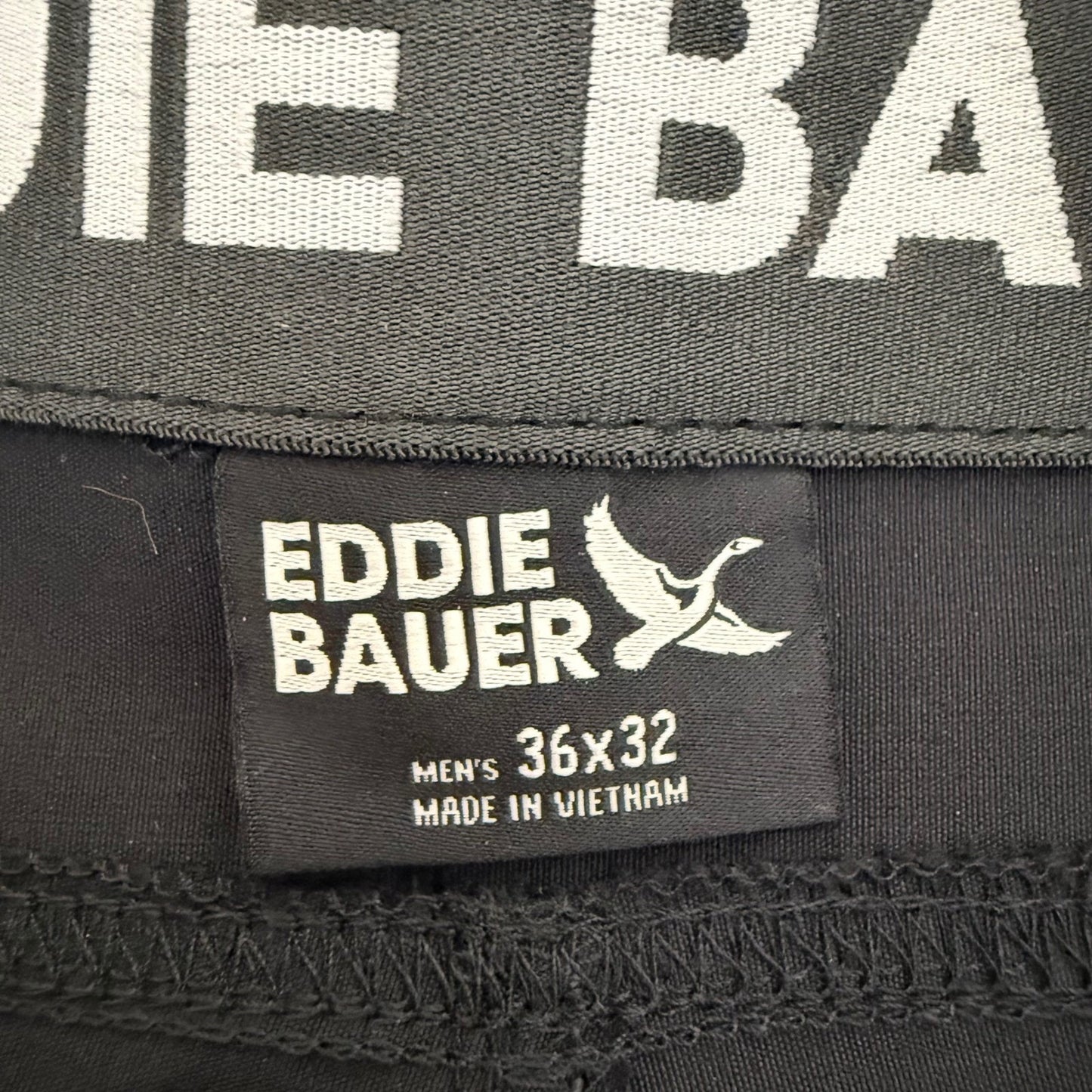 Eddie Bauer Rainier Tech Pants Mens 36x32 Black Cargo Outdoor Hiking Travel