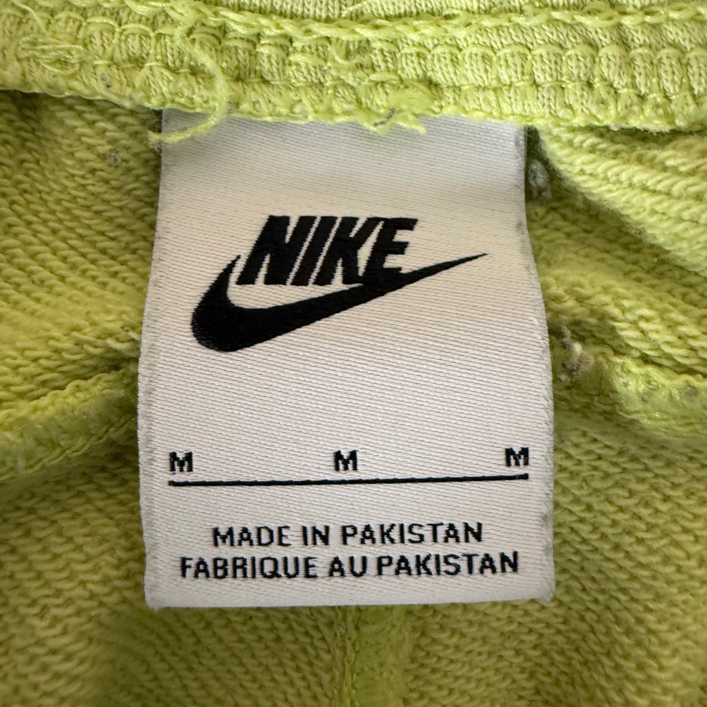 Nike Sportswear Essentials French Terry Shorts Mens Medium Lime Green Athletic