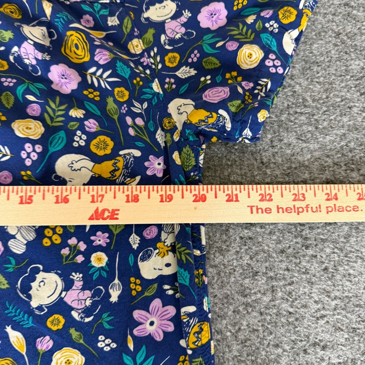 Peanuts Snoopy Hawaiian Shirt Mens Medium Floral Rayon Short Sleeve Cartoon AOP